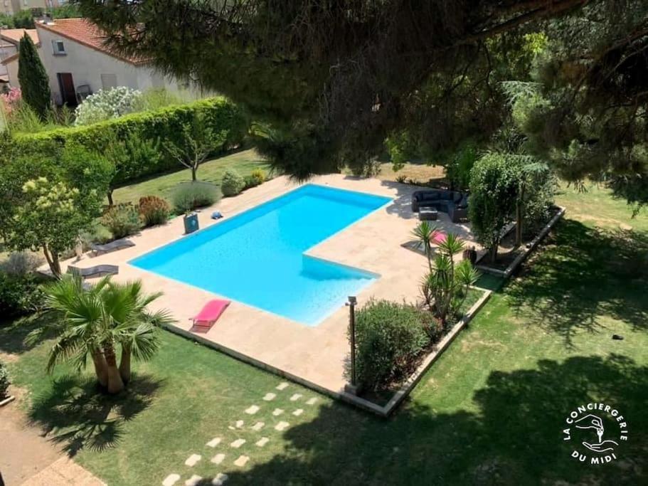 Piscine *